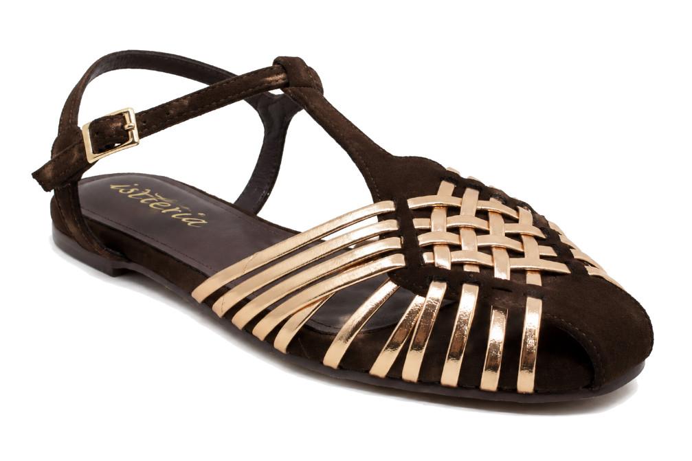 Sandalias Cangrejeras ISTERIA 1089 Marrón para mujer | Sandalia Plana Cómoda y Casual