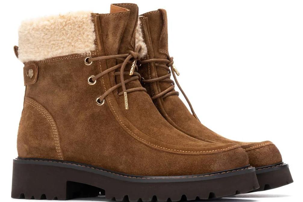 Botin de mujer plano Carmela 162717 en camel