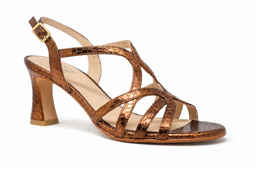 Sandalias de tacón medio Joni 30083 en color ocre