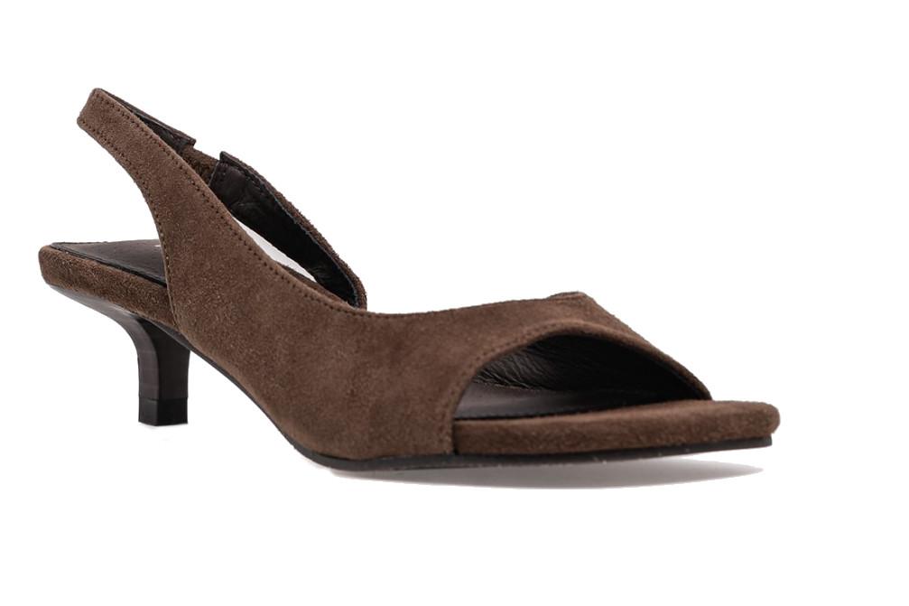 Sandalia de tacón TOP 3 SF1628 en moka de piel para mujer | Tacón medio elegante y cómodo