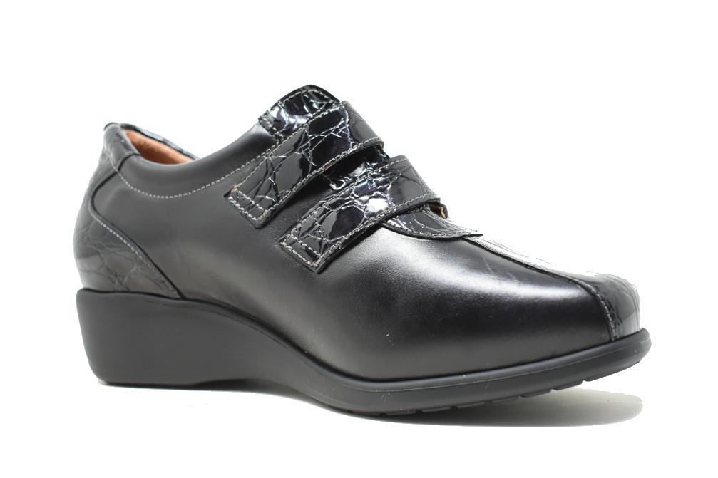 Zapato para mujer Gasymar 6978 en color negro