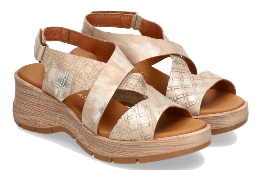 Sandalias con cuña Paula Urban 27-773 en beige para mujer