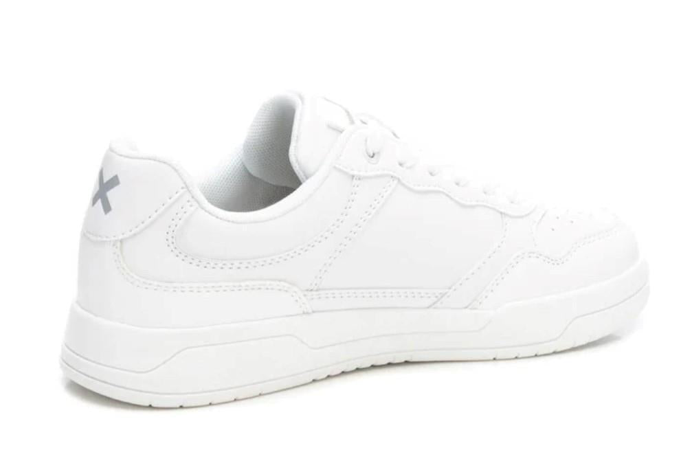 Zapatillas deportivas XTI 143601 en blanco para hombre