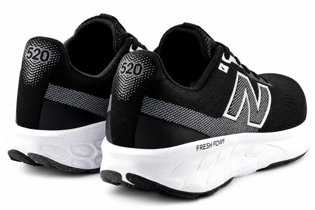 Zapatillas deporitvas Running New Balance 520 M520LK9 Negras para Hombre