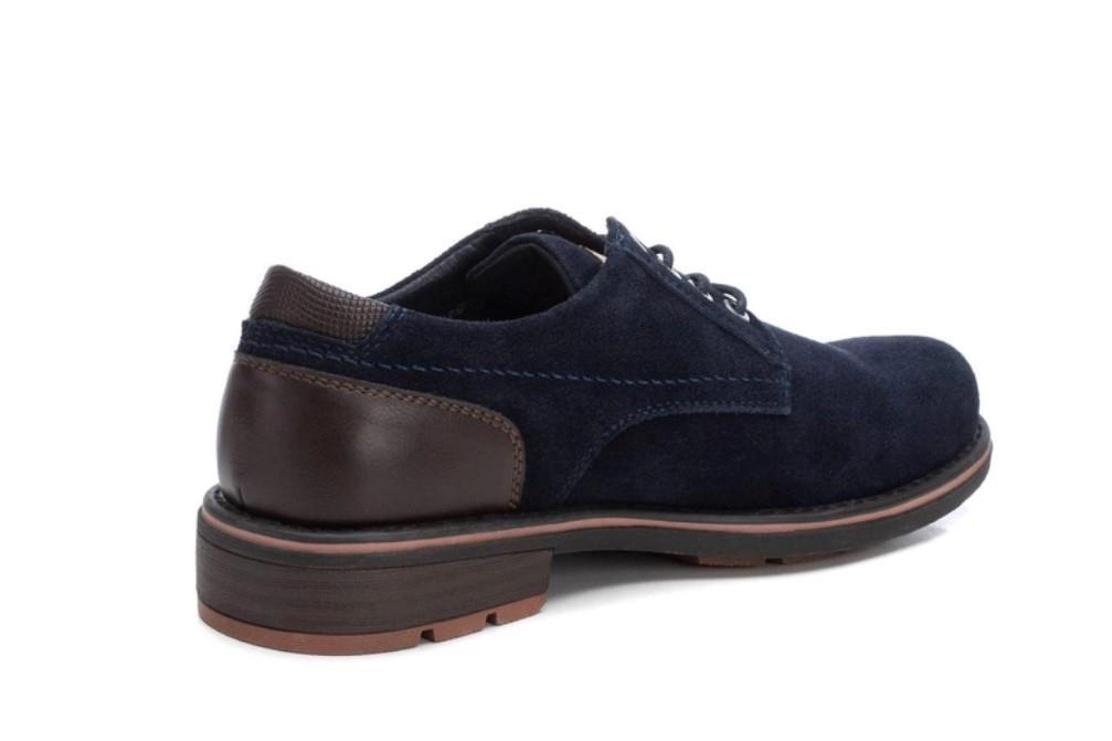 Zapato con cordones XTI 143218 en marino para hombre