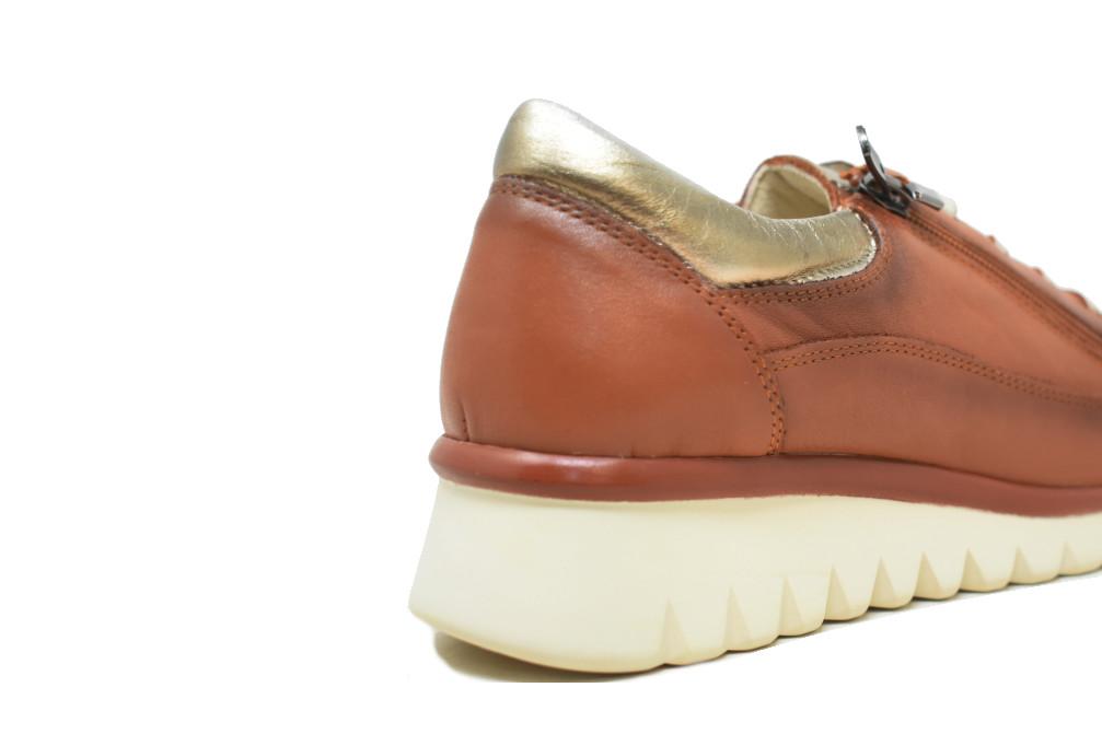 Zapatillas deportivas Erase 4028 en color cuero