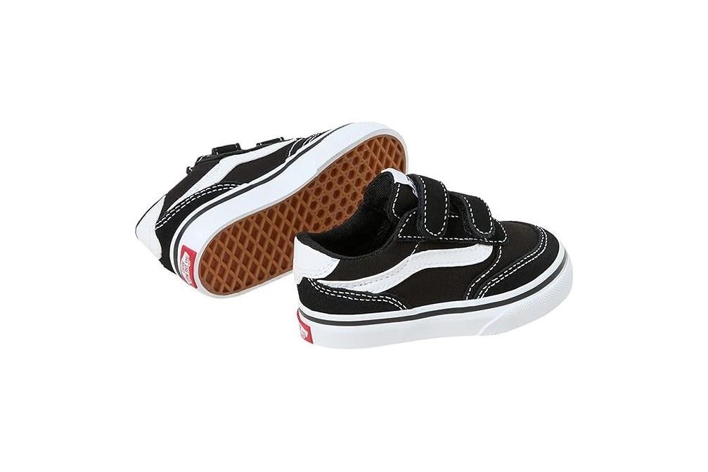 Zapatillas Vans Brooklyn LS VN000D7XBA21 en negro