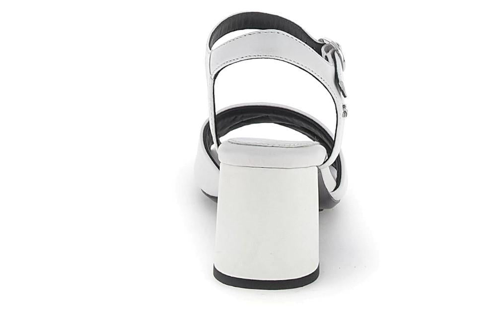 Sandalias de tacón Stonefly TALITHA 2 en blanco para mujer