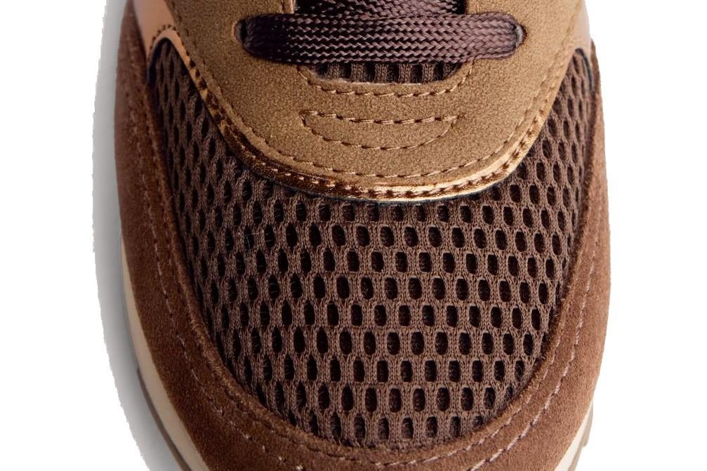 Zapatillas deportivas con cuña KEEWATIN 77000 en color taupe