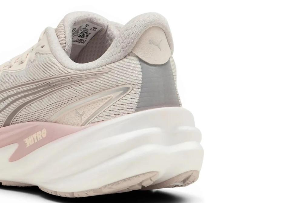 Zapatillas deportivas running mujer Puma Velocity Nitro 5 312945 beige