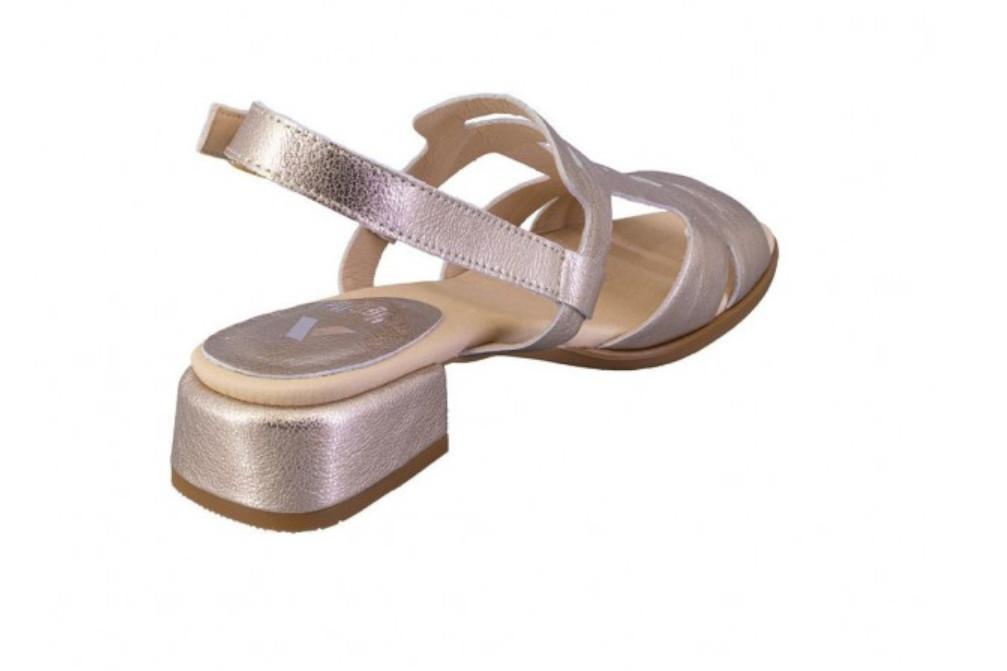 Sandalias de mujer de tacón bajo Callaghan 34407 Kylie Oro
