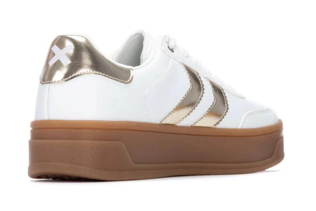 Zapatillas deportivas planas de mujer Xti 14458502 en color blanco