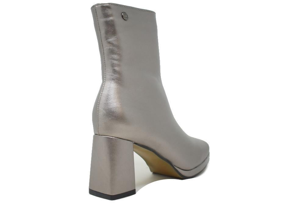 Botines de tacón Isteria 23188 en plomo para mujer