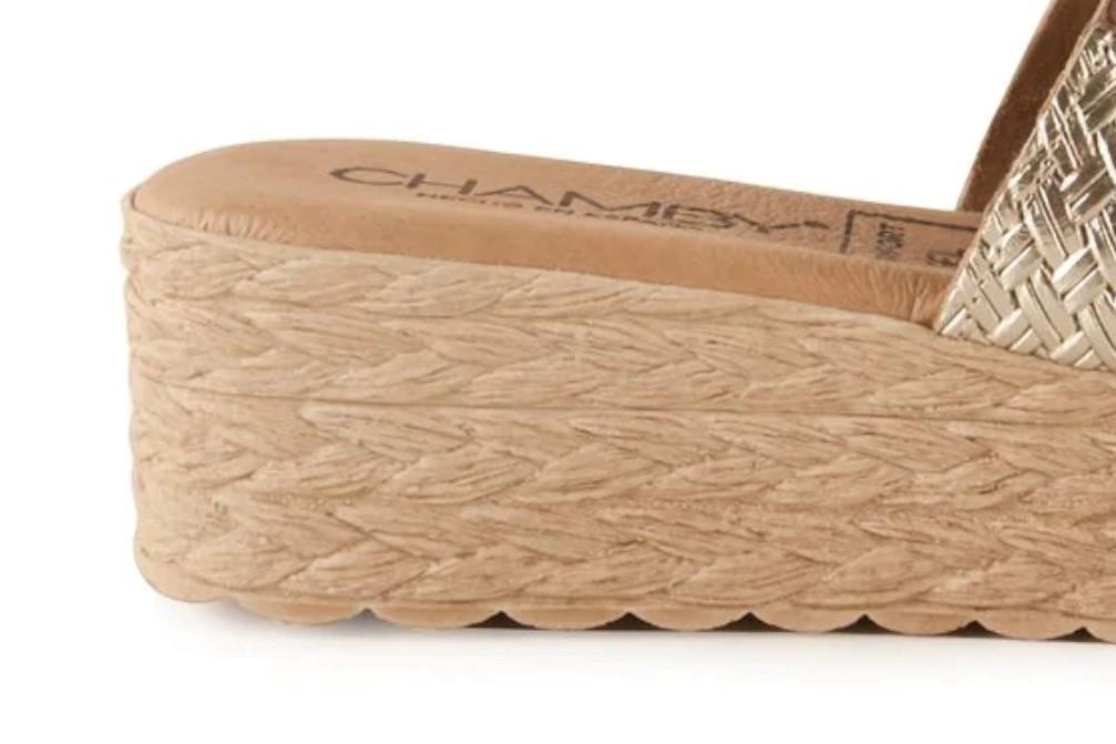 Sandalias con cuña Chamby 326 en platino para mujer
