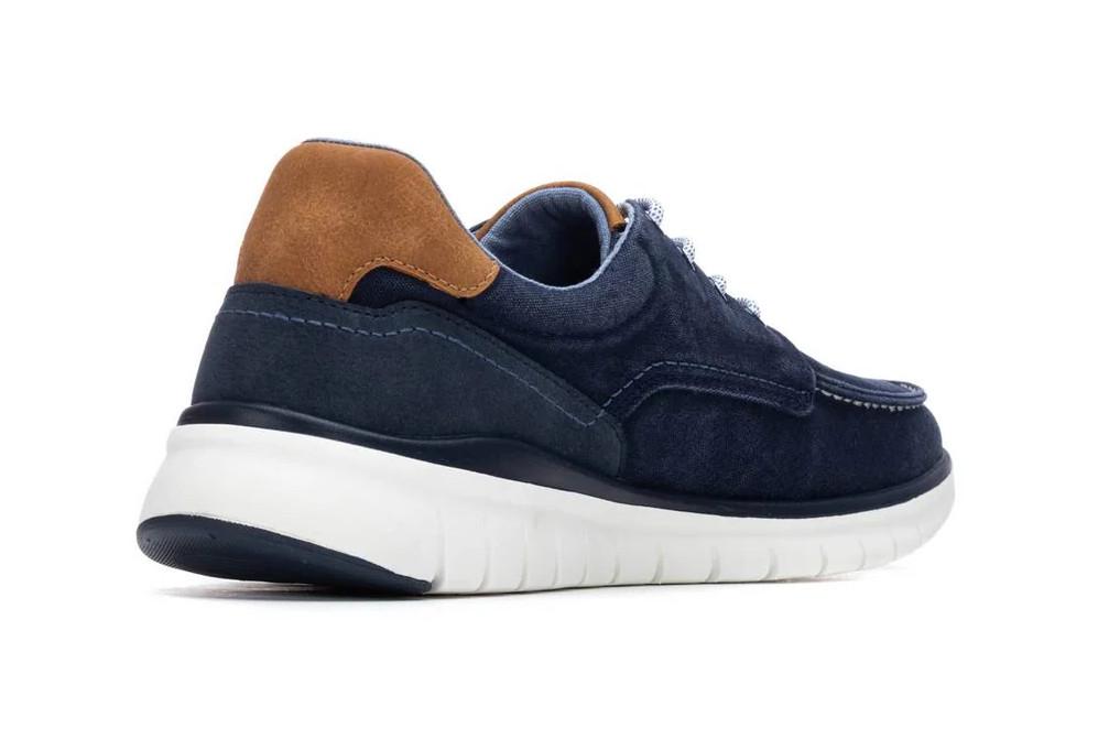 Zapatillas deportivas tipo náutico para hombre XTI 145798 en azul marino