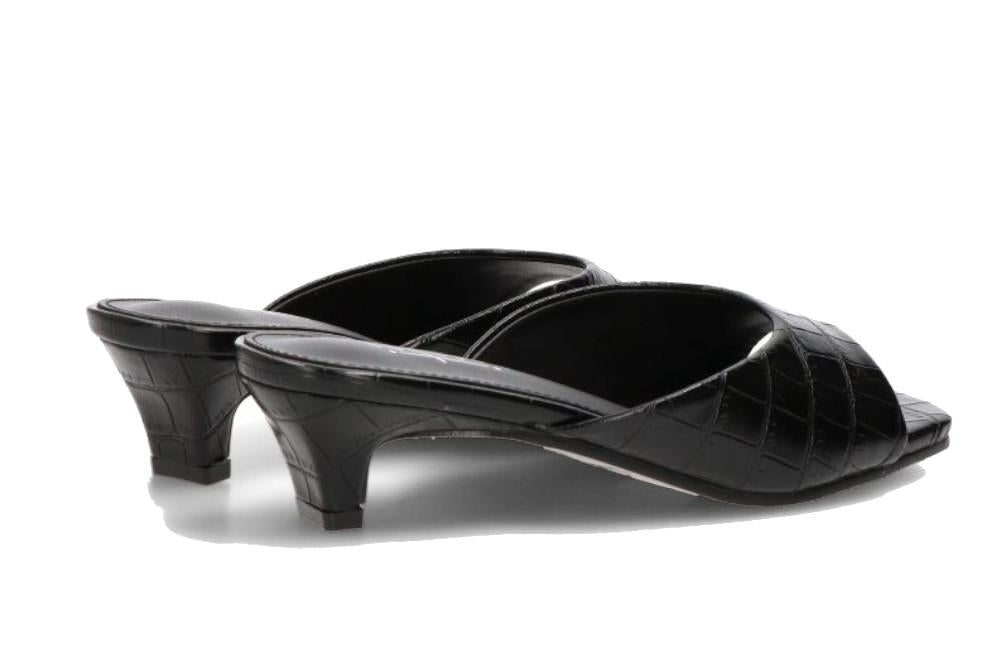 Sandalia mule ISTERIA 1099 Negro para mujer de tacón bajo