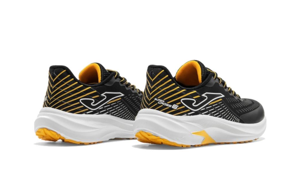 Zapatillas Joma Super Cross JR 2601 negro naranja para niño y niña