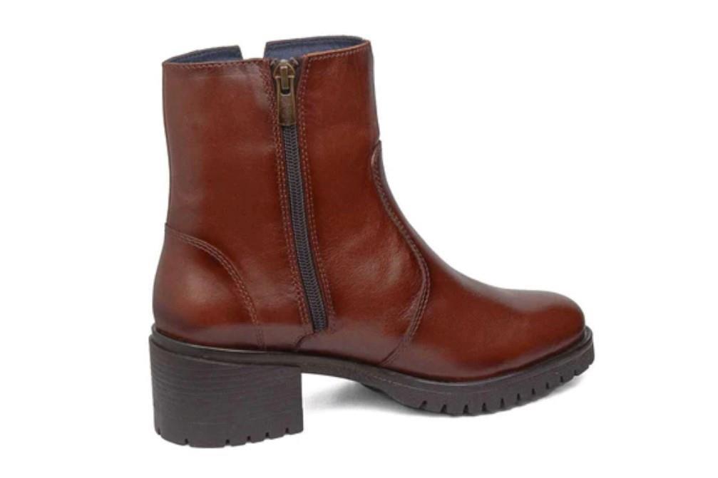 Botines con tacón Callaghan 32707 Ararat para mujer en cuero