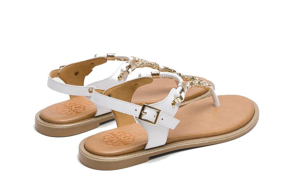 Sandalias planas de dedo Estela 3112 en blanco