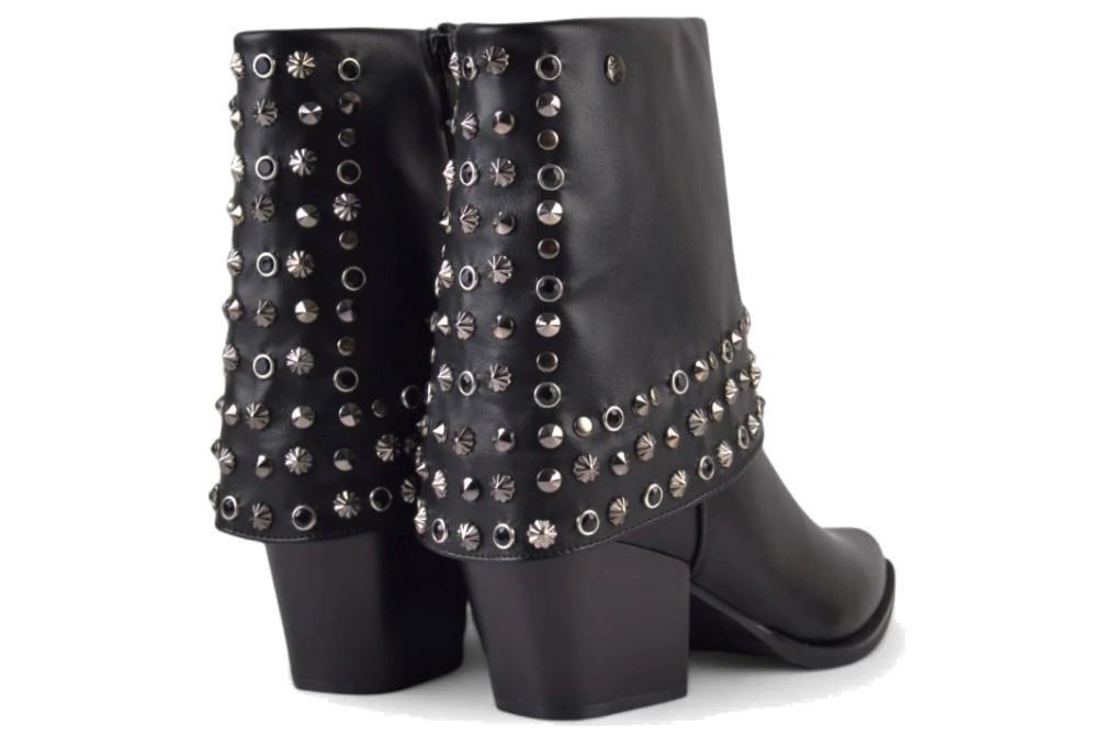 Botines con solapa Isteria 24214 en negro para mujer