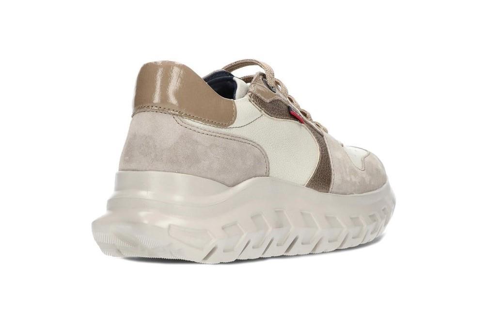 Zapatilla deportiva Callaghan 56002 Sirena en beige para mujer
