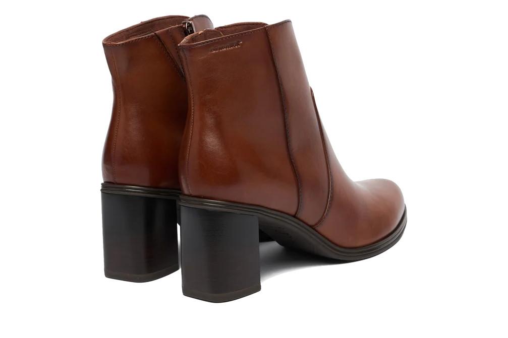 Botines con tacón Tamaris 25360 en coñac