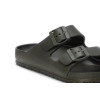 Sandalias planas  XTI 142549 en kaki para hombre