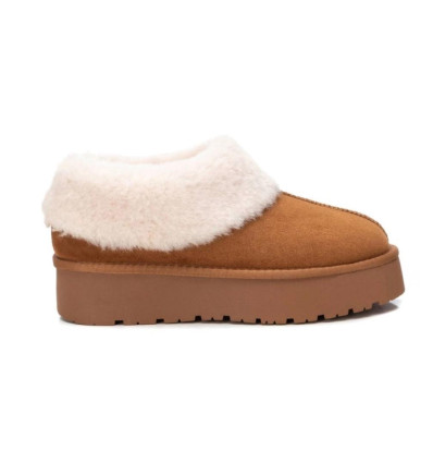 Zapatillas snow XTI 142211 en camel para mujer