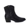 Botines Cowboy XTI 143118 en negro para mujer