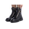 Botines militares Carmela 161942 en negro para mujer