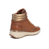 Botines deportivos Carmela 161821 en camel para mujer