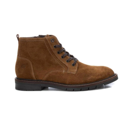 Botín con cordones Carmela 161703 en camel para hombre