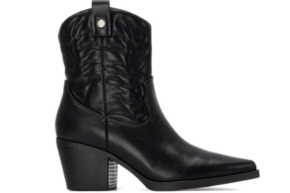 Botines cowboy XTI 144305 en negro