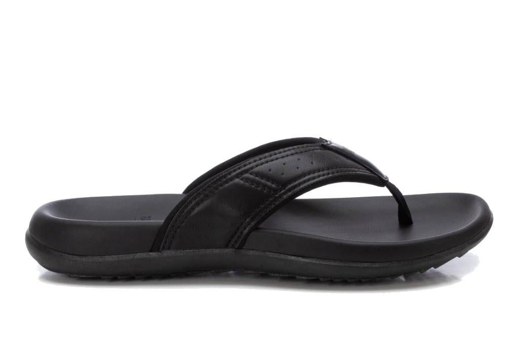Sandalias de dedo XTI 143767 negras para hombre | Chanclas cómodas y casual para verano