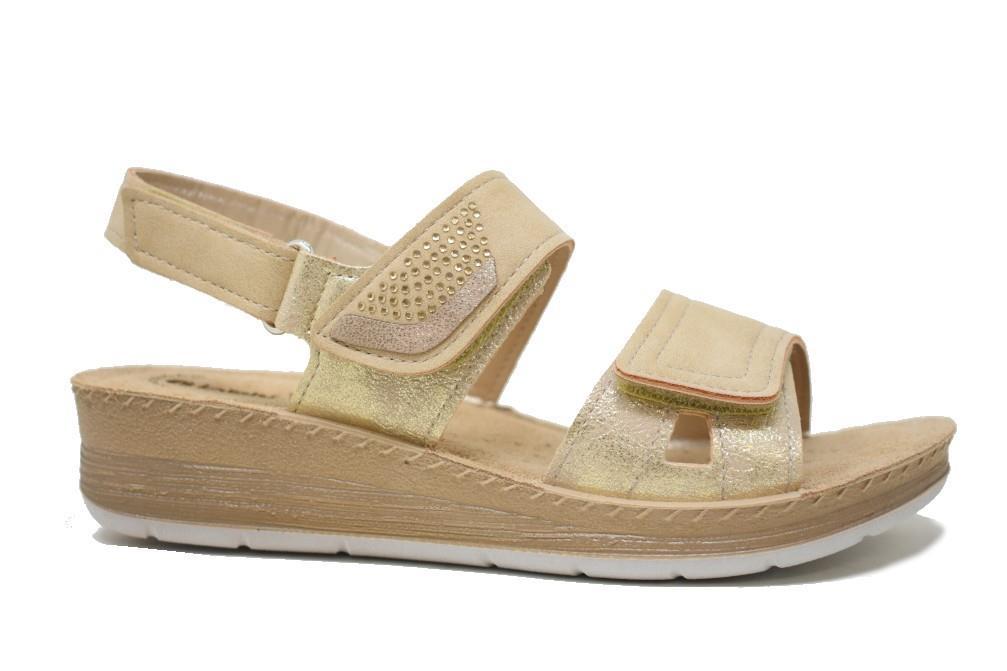 Sandalias cómodas Inblu FC000061 en beige para mujer