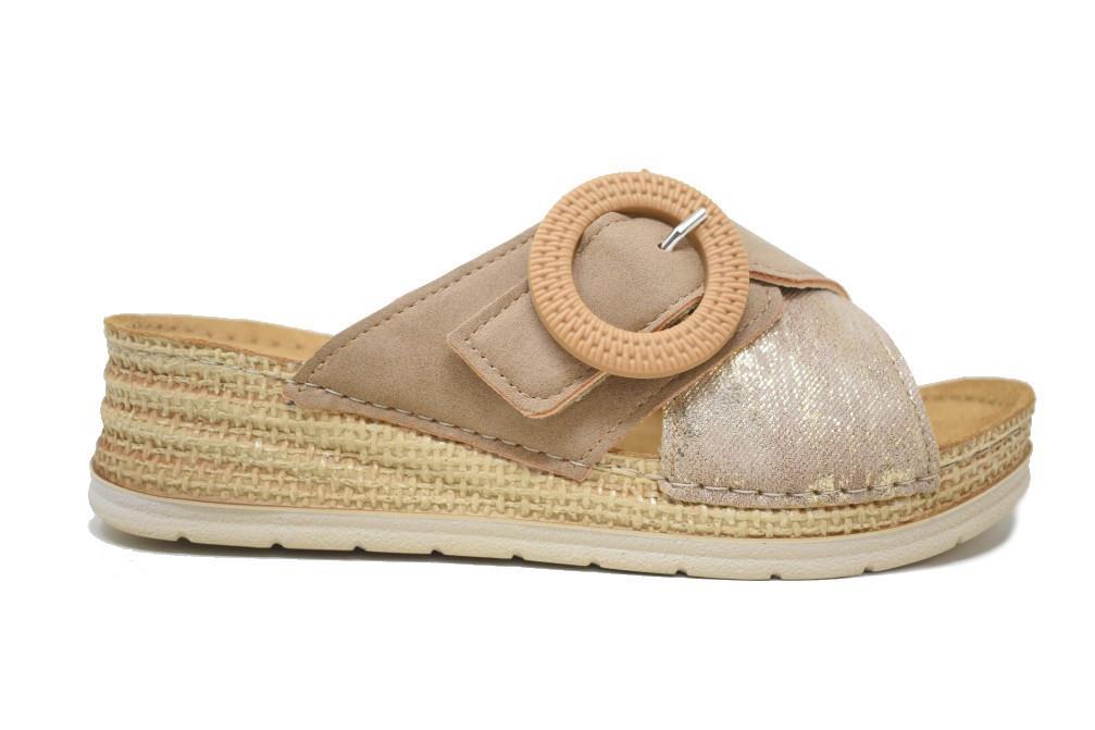 Sandalia con cuña inblu RV000012 en beige