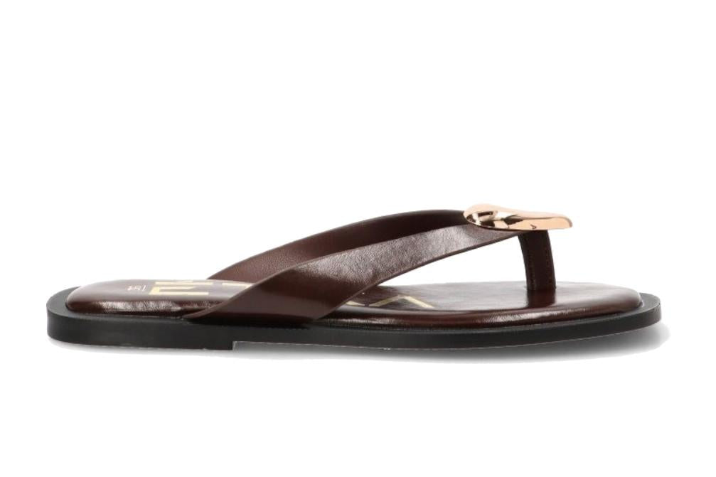 Chanclas de Dedo ETIKA 10108 Chocolate para Mujer | Sandalias Planas de Playa y Verano