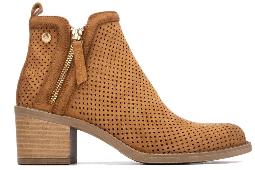 Botín Xti 15035 para mujer en camel– Botines Elegantes Veganos