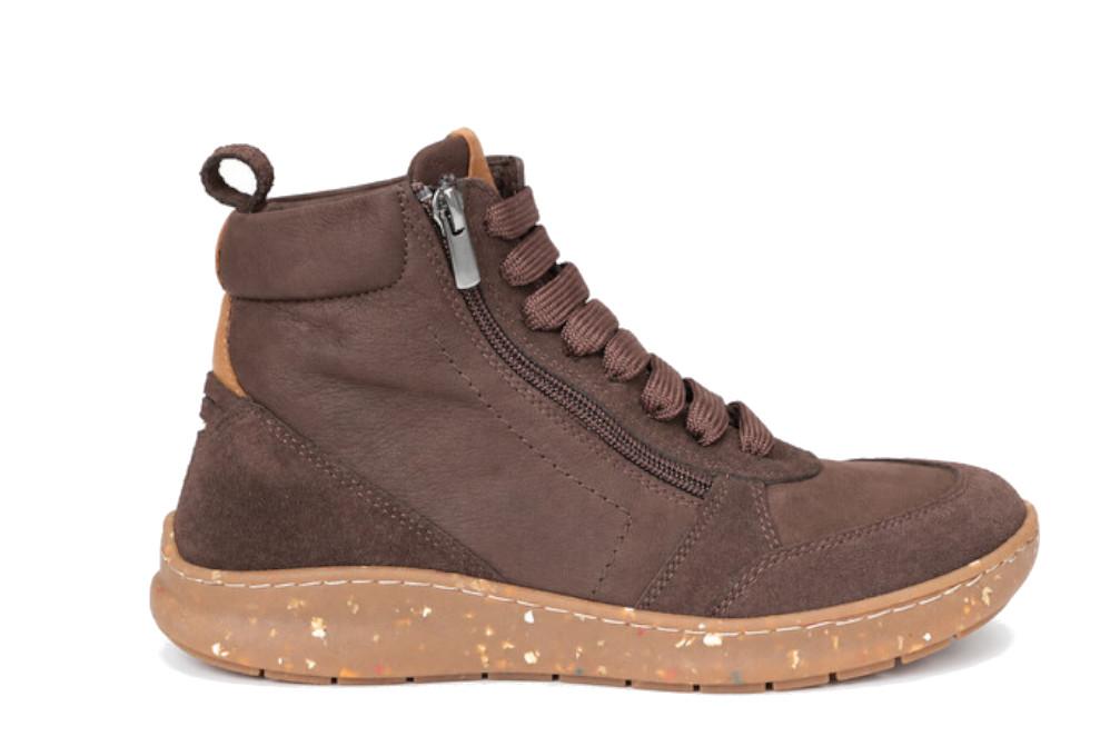 Botines deportivos Walk and Fly Travesía Irati 6004 B6 marrones para mujer