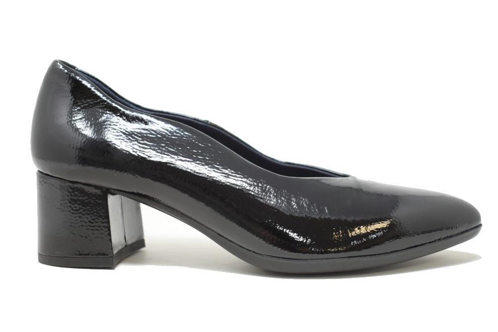 Zapatos de salón Callaghan Rock 31508 en negro para mujer- Zapatos de tacón
