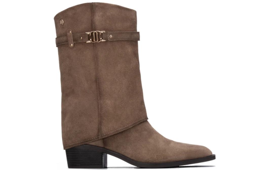 Bota cowboy de serraje para mujer Carmela 164328 taupe con tacón
