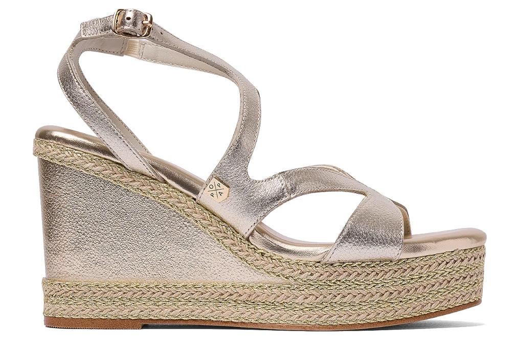 Sandalias con cuña alta de esparto Popa Okinawa en oro
