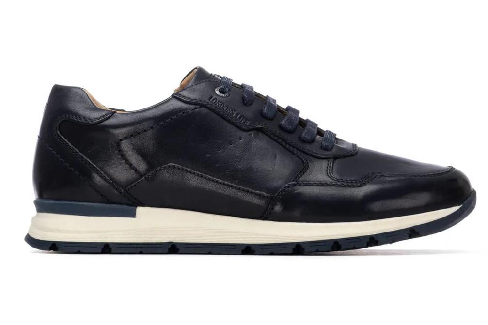Zapatillas deportivas Carmela 163907 para hombre azul de Piel Casual con Cordones y Suela Antideslizante
