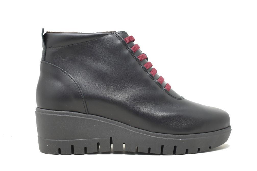 Botines con cuña Chamby 1906 en negro para mujer