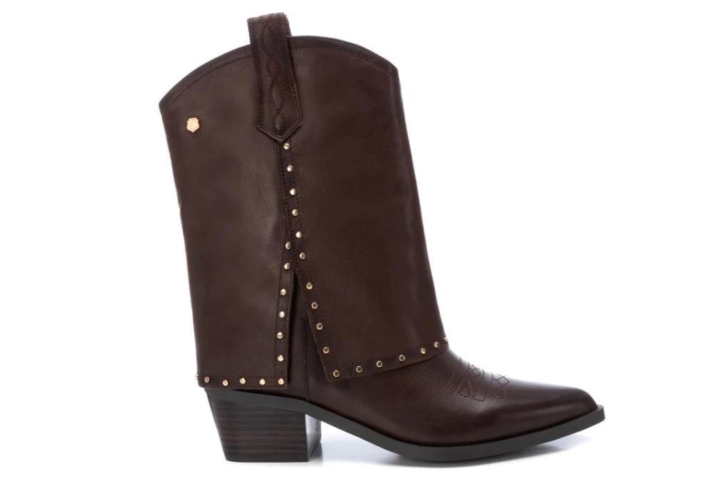 Botas western Carmela 161961 en marrón para mujer
