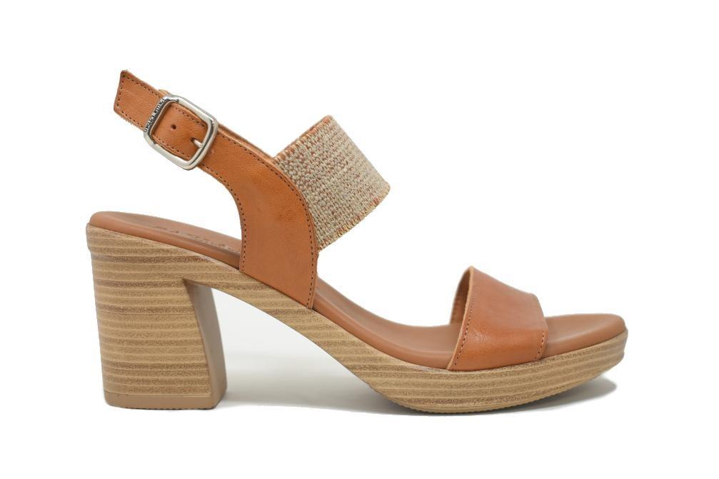 Sandalia Paula Urban 17-8460