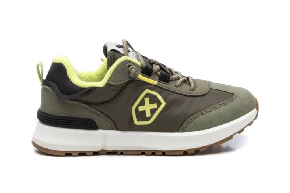 Zapatillas deportivas XTI KIDS 151078 en caqui para niño