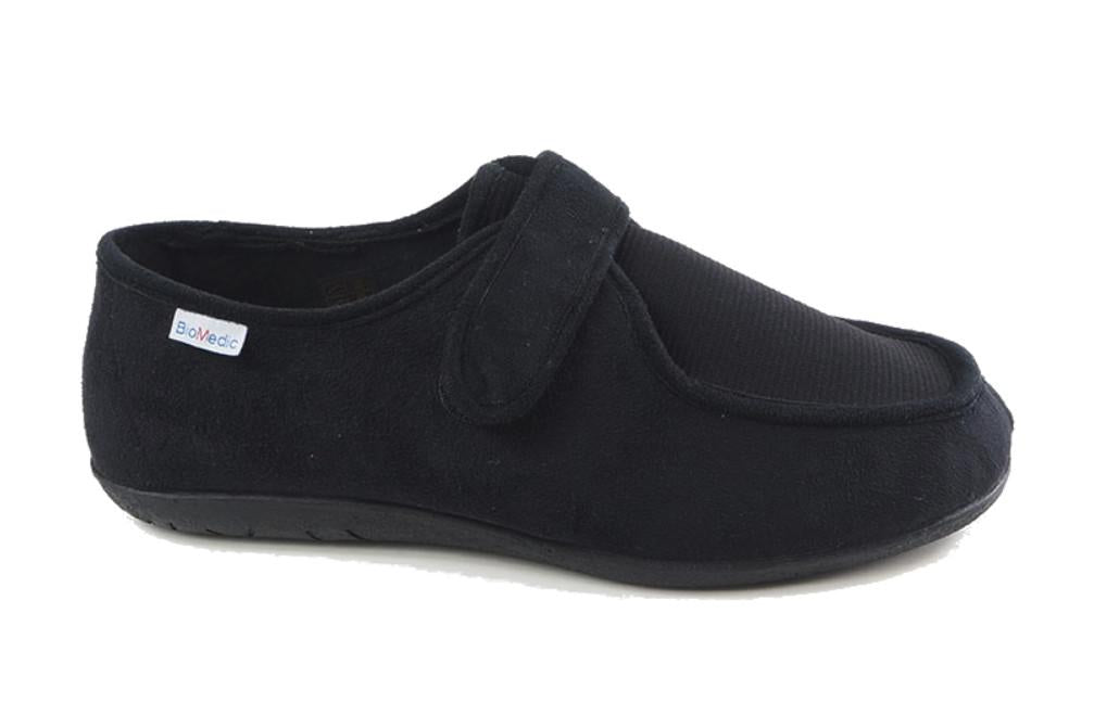 Zapatillas de casa BioMedic 9501 en color negro