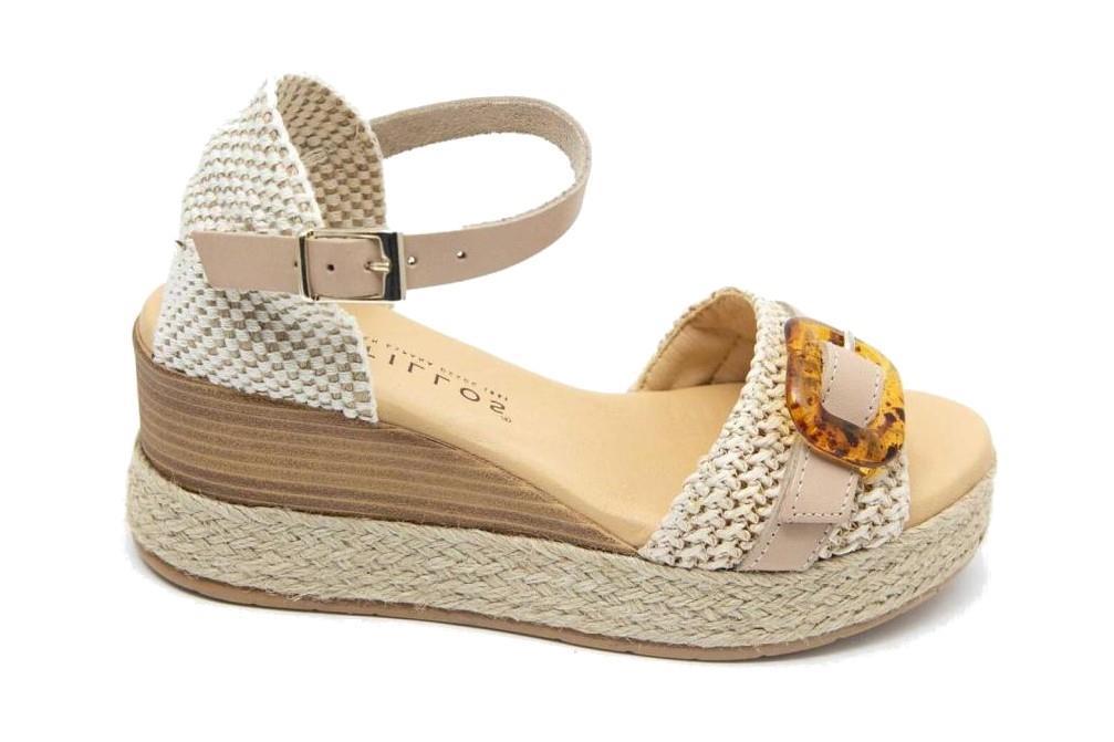 Sandalias con cuña Pitillos 5524 en natural para mujer