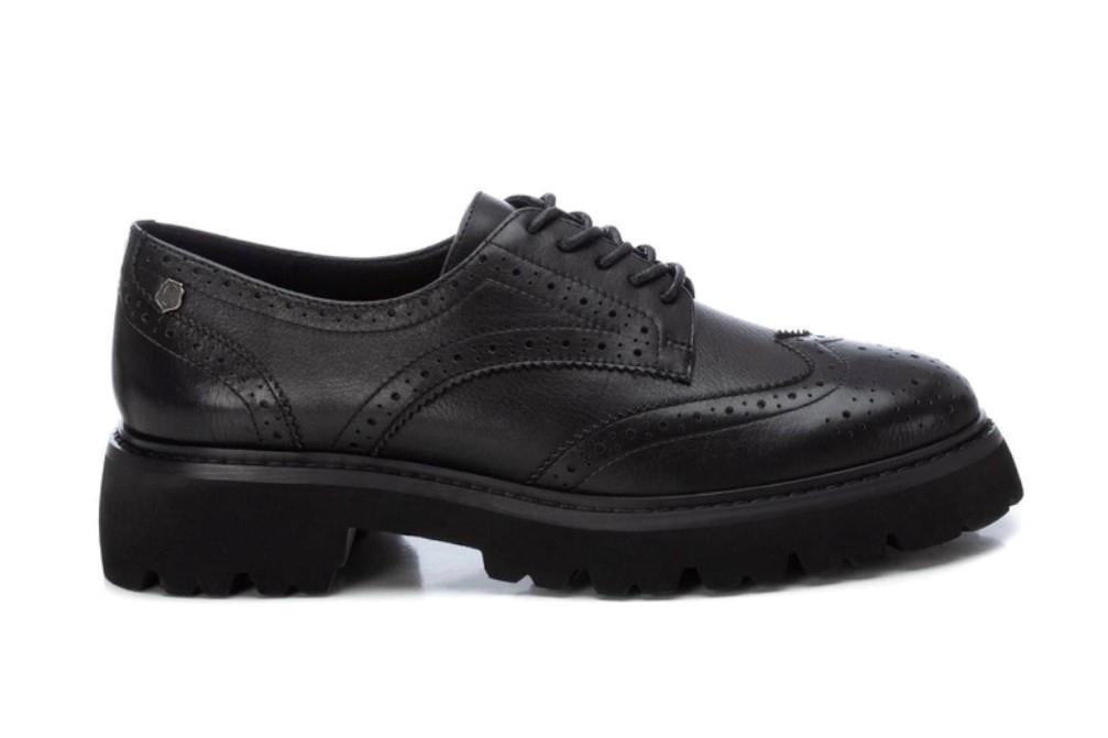 Zapatos con cordones Carmela 161953 en negro para mujer